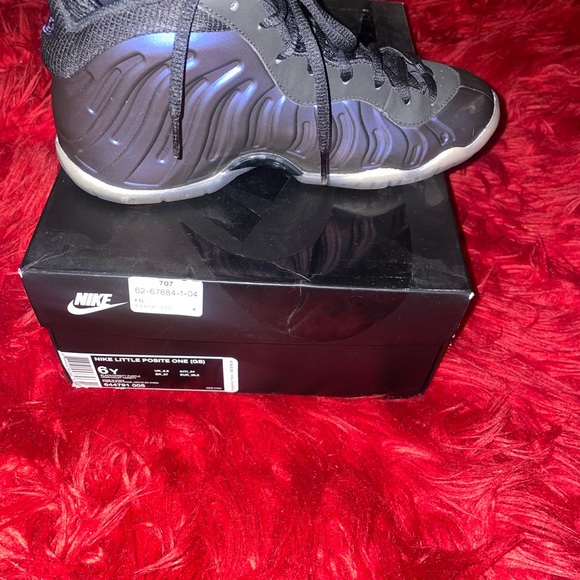 black posite